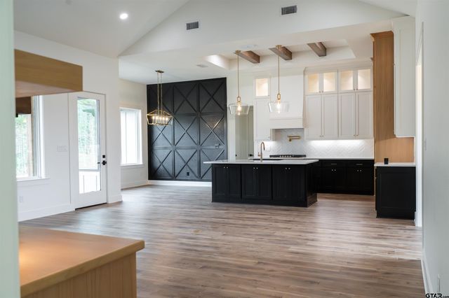 18277 County Road 295, Arp, TX 75750