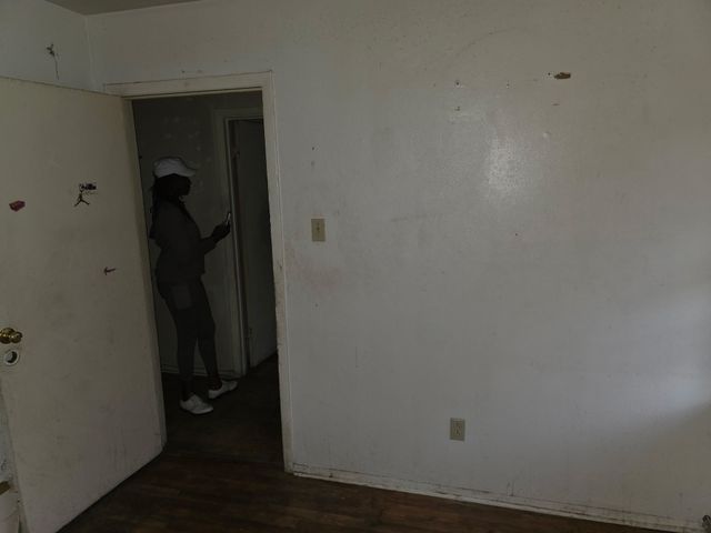 323 Satinwood Drive, Dallas, TX 75217