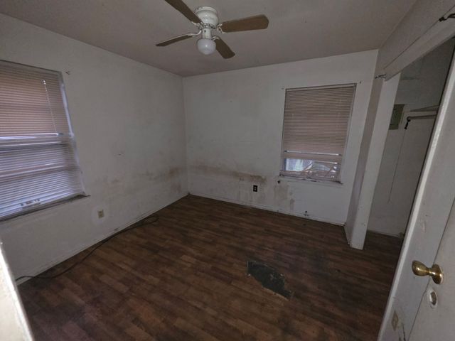 323 Satinwood Drive, Dallas, TX 75217