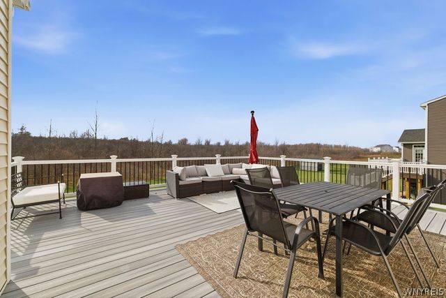 370 Quarry Run, Grand Island, NY 14072