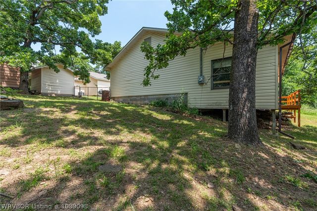 8437 Sebastian Lake Drive, Hackett, AR 72937