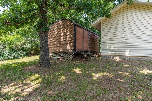 8437 Sebastian Lake Drive, Hackett, AR 72937