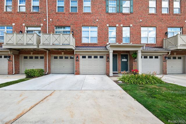 39763 Rockcrest Circle, Northville Township, MI 48168
