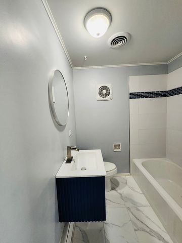 10833 Wellington Street, Melrose Park, IL 60164