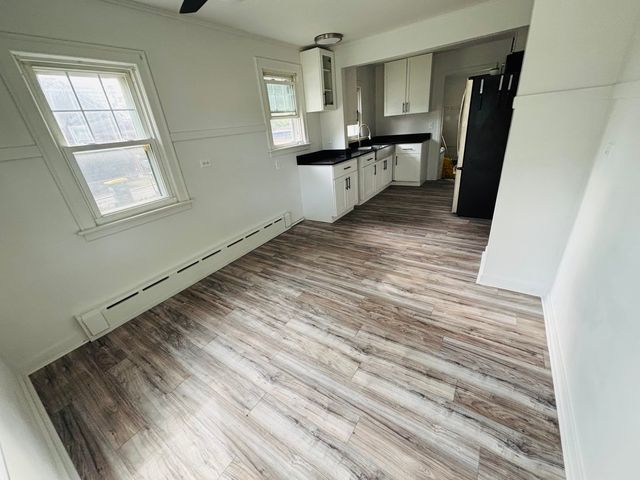 10833 Wellington Street, Melrose Park, IL 60164