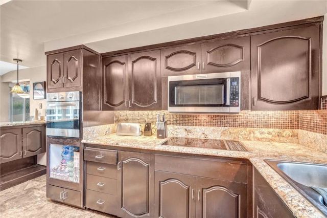 994 N Cleveland Street, Orange, CA 92867