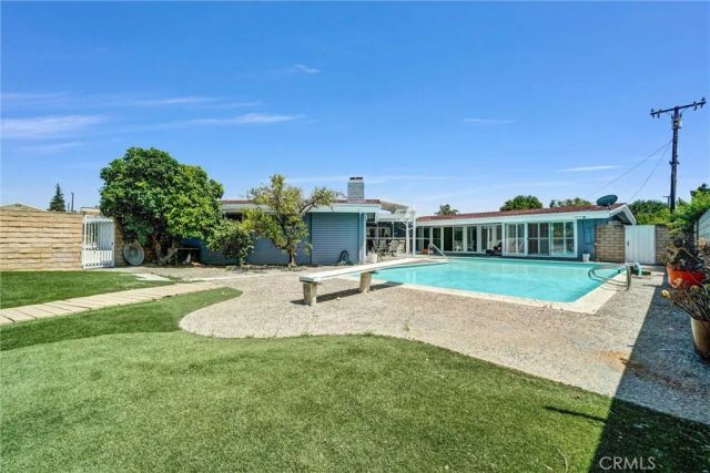 994 N Cleveland Street, Orange, CA 92867