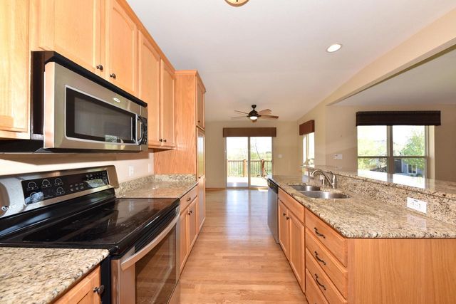 1800 Aster STREET, Port Washington, WI 53074