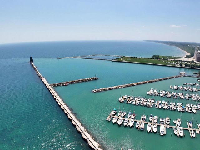 1800 Aster STREET, Port Washington, WI 53074