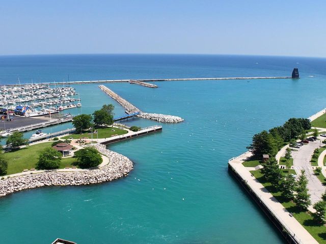 1800 Aster STREET, Port Washington, WI 53074