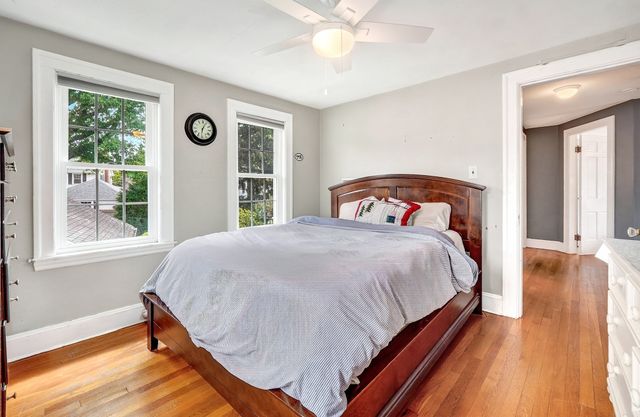41 Hillcrest Ave, Melrose, MA 02176