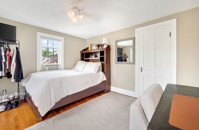 41 Hillcrest Ave, Melrose, MA 02176