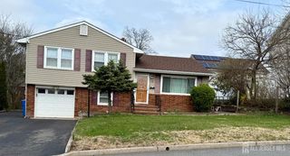 12 Park Avenue, Iselin, NJ 08830