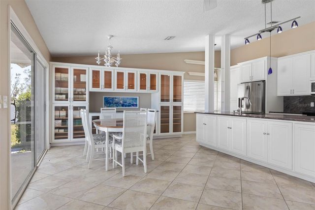 21 CRESCENT COURT S, Palm Coast, FL 32137