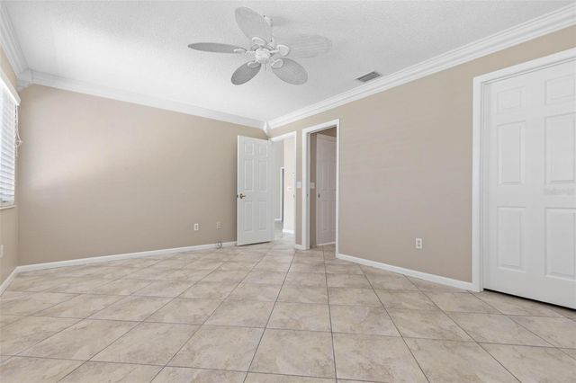 21 CRESCENT COURT S, Palm Coast, FL 32137