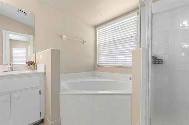 21 CRESCENT COURT S, Palm Coast, FL 32137