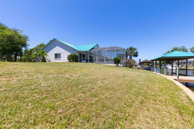 21 CRESCENT COURT S, Palm Coast, FL 32137