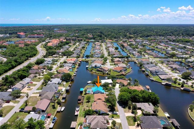 21 CRESCENT COURT S, Palm Coast, FL 32137
