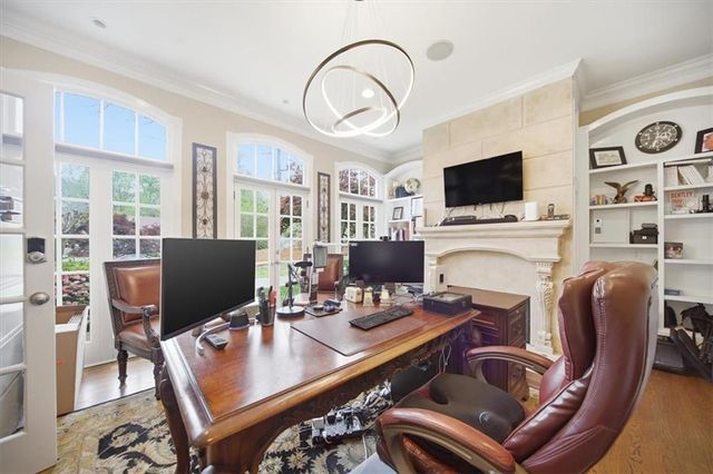 890 Marseilles Drive, Sandy Springs, GA 30327