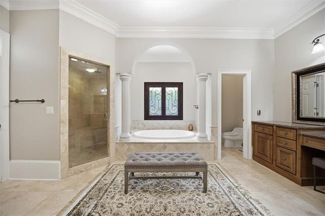 890 Marseilles Drive, Sandy Springs, GA 30327