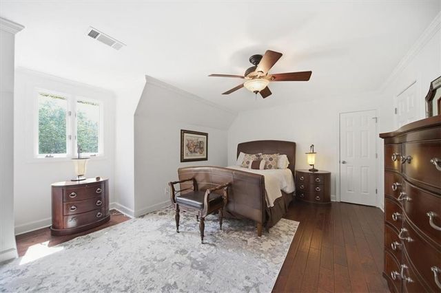 890 Marseilles Drive, Sandy Springs, GA 30327