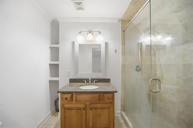 890 Marseilles Drive, Sandy Springs, GA 30327