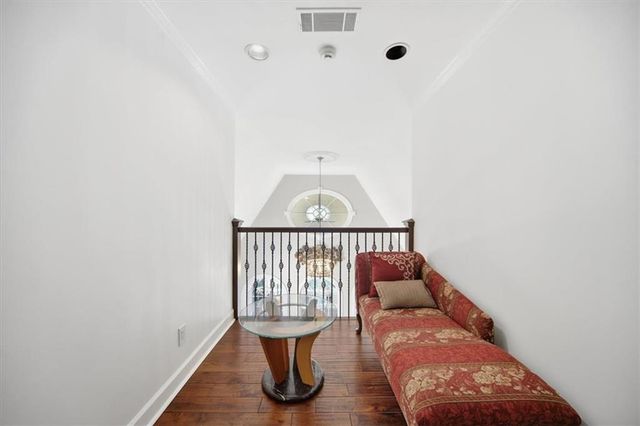 890 Marseilles Drive, Sandy Springs, GA 30327