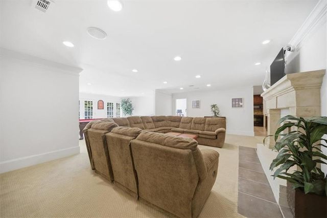 890 Marseilles Drive, Sandy Springs, GA 30327