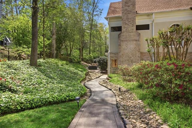 890 Marseilles Drive, Sandy Springs, GA 30327