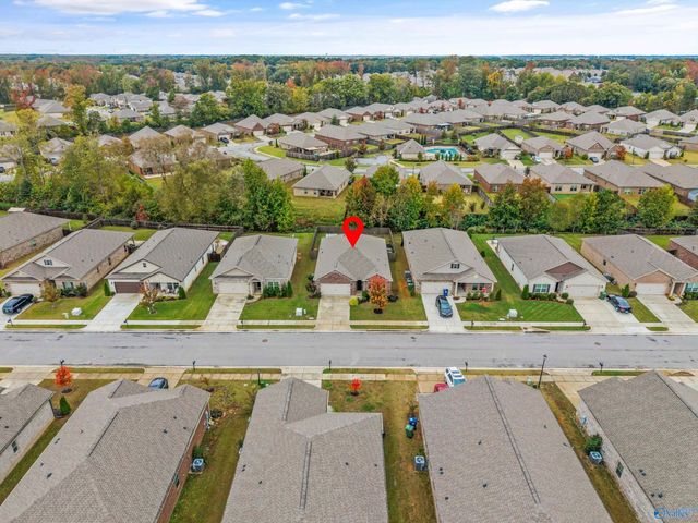 324 Ivyleaf Drive NW, Madison, AL 35757