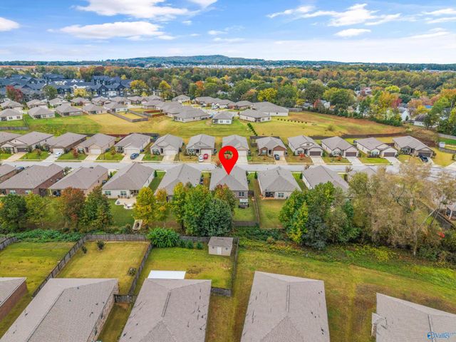 324 Ivyleaf Drive NW, Madison, AL 35757