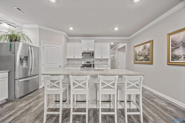 324 Ivyleaf Drive NW, Madison, AL 35757