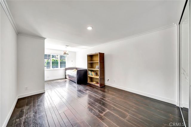 5441 Calvin Avenue, Tarzana, CA 91356