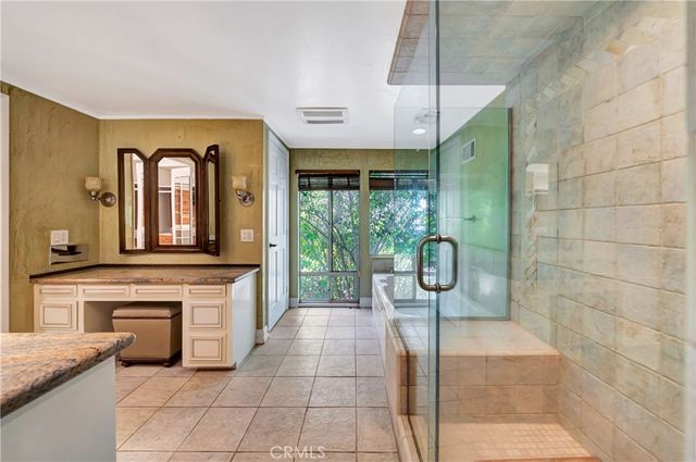 5441 Calvin Avenue, Tarzana, CA 91356