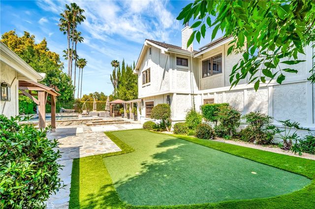 5441 Calvin Avenue, Tarzana, CA 91356