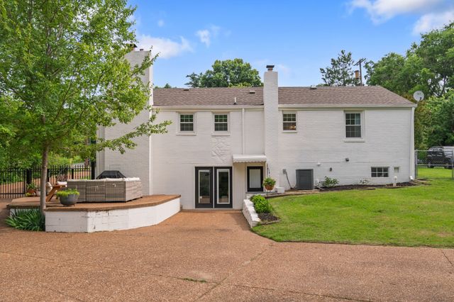 445 Coventry Dr, Nashville, TN 37211
