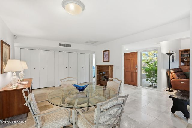 9812 E Skyview Drive, Tucson, AZ 85748