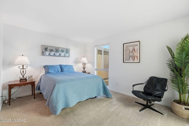 9812 E Skyview Drive, Tucson, AZ 85748