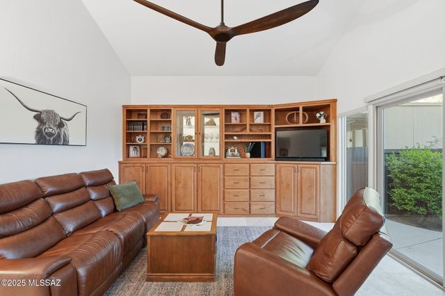 9812 E Skyview Drive, Tucson, AZ 85748