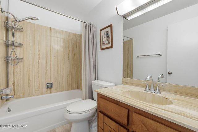 9812 E Skyview Drive, Tucson, AZ 85748