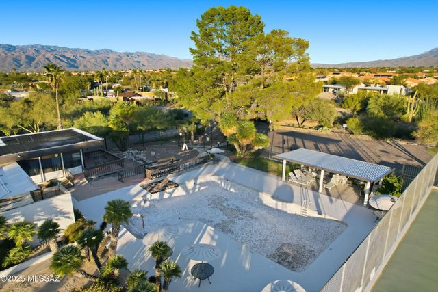 9812 E Skyview Drive, Tucson, AZ 85748