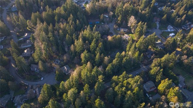 3 Illahee Road NE, Bremerton, WA 98311