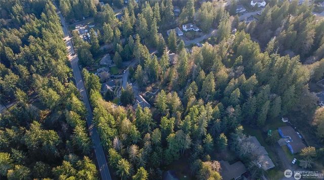 3 Illahee Road NE, Bremerton, WA 98311