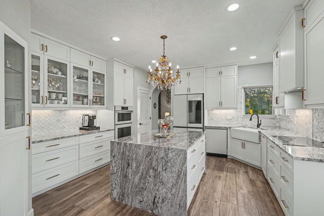 10037 Barrinson NE, Albuquerque, NM 87111