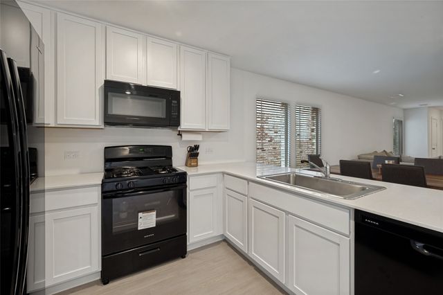 221 Ashbrook Street, Little Elm, TX 75068