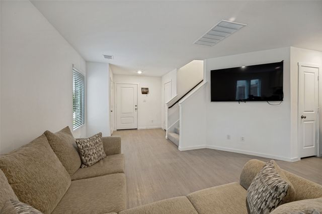 221 Ashbrook Street, Little Elm, TX 75068
