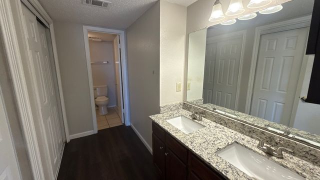 4420 Flamingo Way, Mesquite, TX 75150