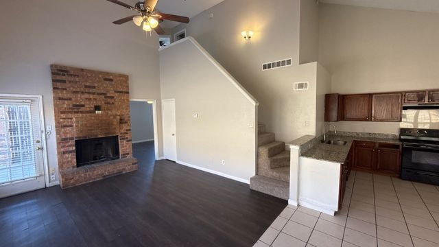 4420 Flamingo Way, Mesquite, TX 75150