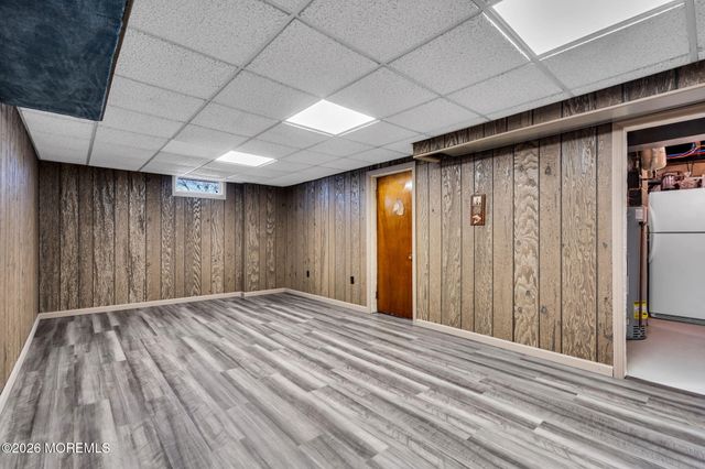 20 Fairwood Drive, Bayville, NJ 08721