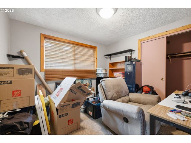 6813 Ne 62ND Ct, Vancouver, WA 98661